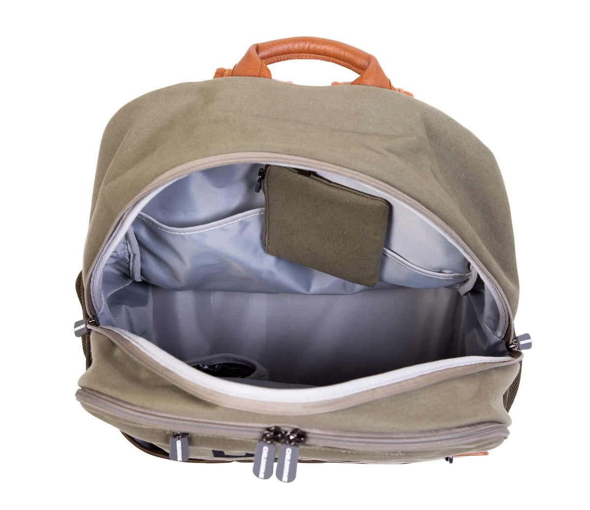 Open kaki Daddy Bag met grijze binnenvakken en een klein kaki ritszakje aan de binnenkant.