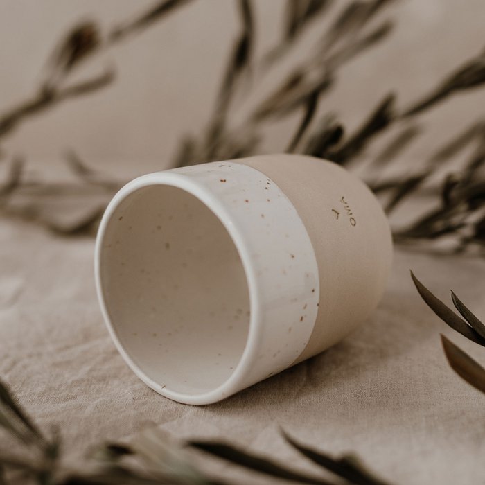 keramische mok koffiemok koffietas oma keramiek beige