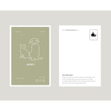 Voor- en achterkant van de Baby Mail mijlpaalkaart ‘aaien’, met een kat en hond op een lichtgroene voorkant.