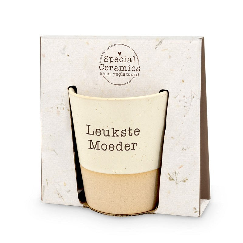 keramische mok de leukste moeder beige 