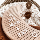 houten letterbord maan moon mijlpalenbord mijlpalen hout