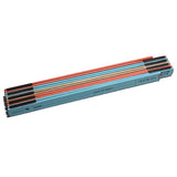 Opgevouwen groeimeter met blauwe, koraalkleurige en naturelkleurige delen en ruimte voor naam en geboortedatum.