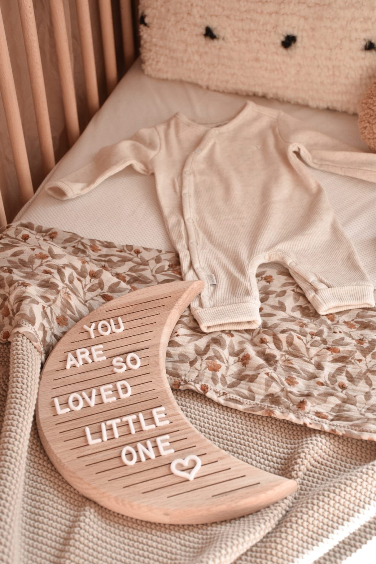 houten letterbord maan moon mijlpalenbord mijlpalen hout