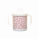 Witte tuitbeker Leopard Blush met oudroze luipaardprint, twee handvatten en een wit deksel.